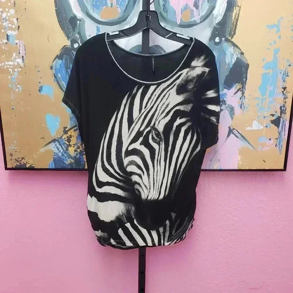 Skinny Minnie Zebra Face Cap Sleeve Top - Picture 1 of 4